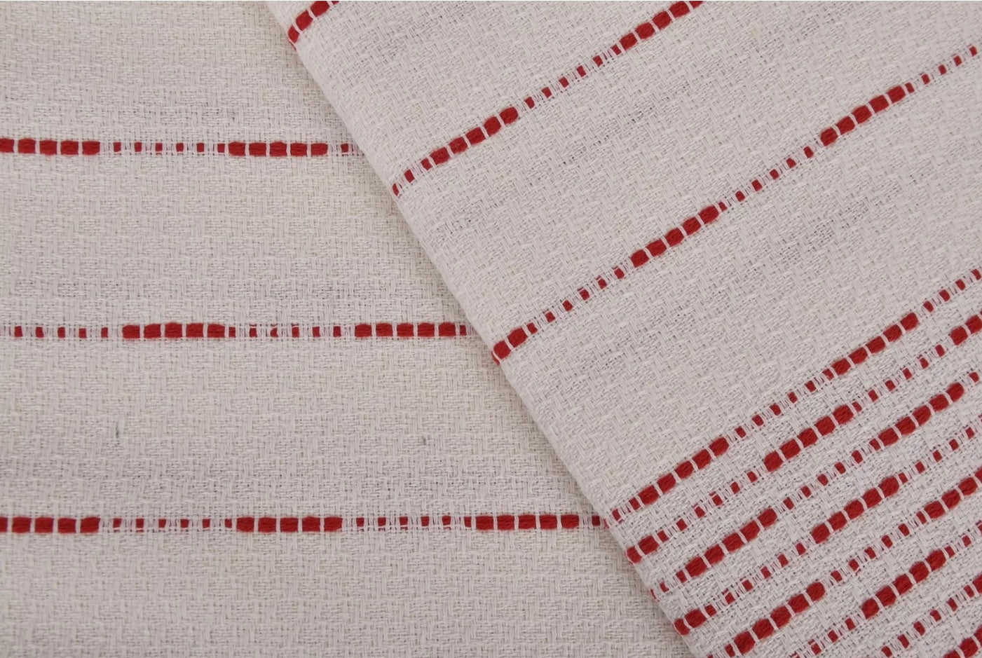 Organic Turkish Bath Towel, Red/White| Hand woven, absorbent and luxurious cotton with natural tassels